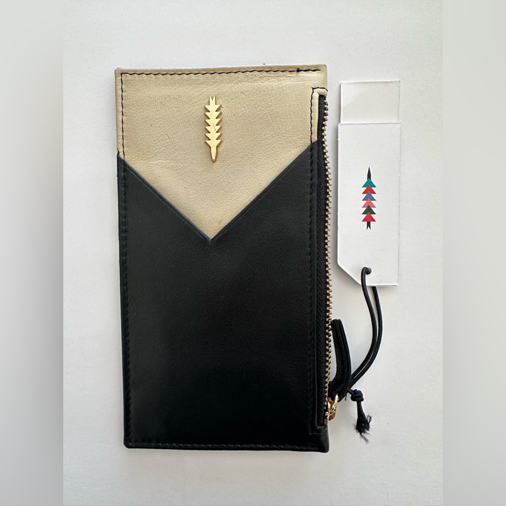 Thacker Black and Cream Wallet - Picture 2 of 4